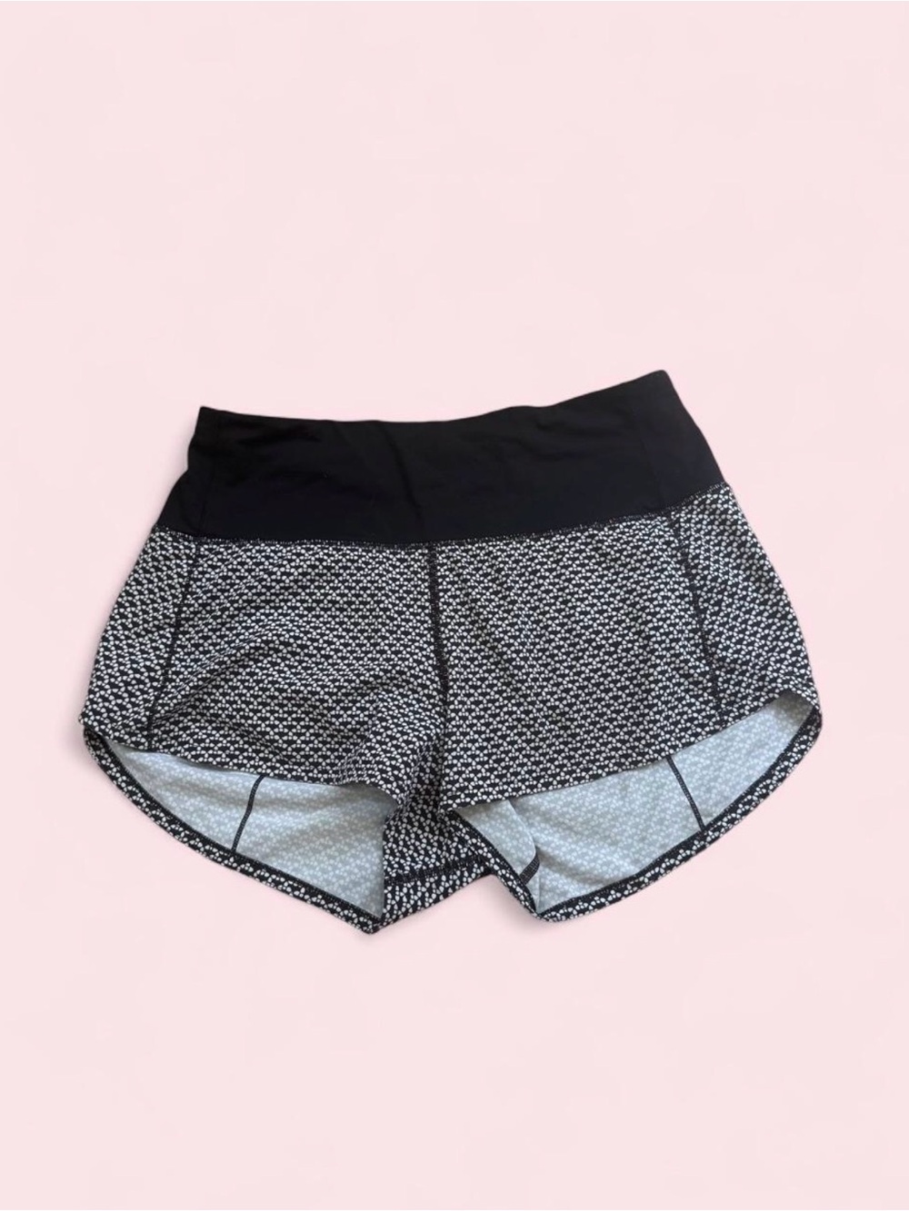 Lululemon Black Patterned Women's Athletic Shorts